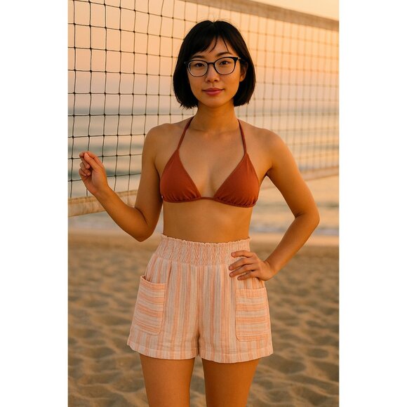 Hem & Thread Women’s Striped Smocked Waist Shorts Peach White Pockets Size S - Picture 1 of 5